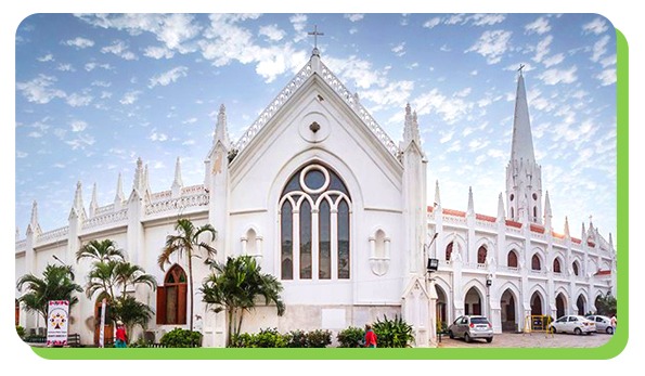 take pictures at santhome basilica